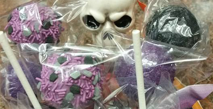 Holiday Cake Pops!